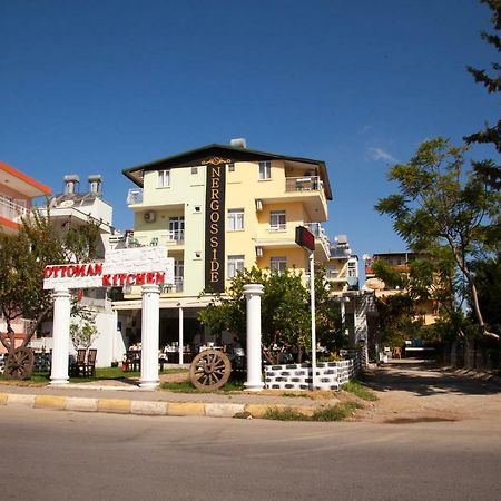 Nergos Side Hotel Exterior foto