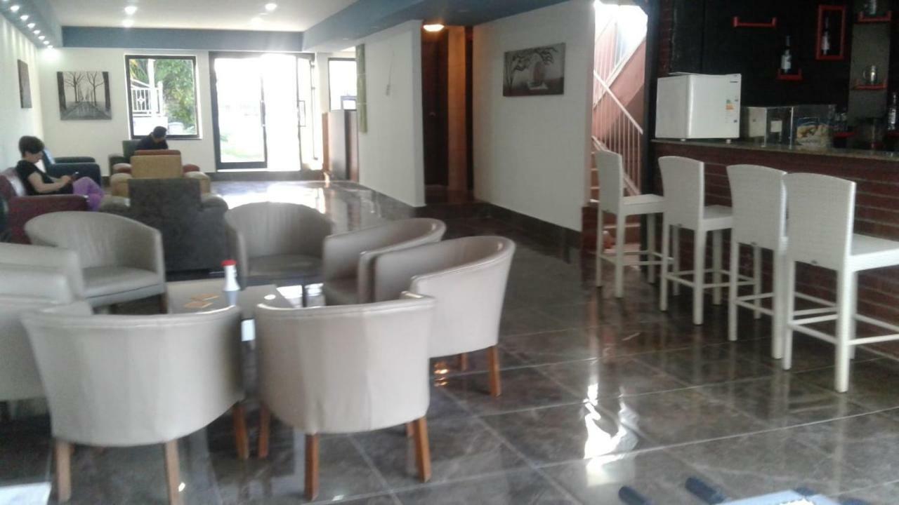 Nergos Side Hotel Exterior foto